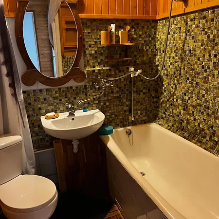 Cosy House With Forest View *