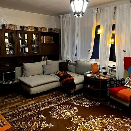 Cosy House With Forest View Vakantiehuis *