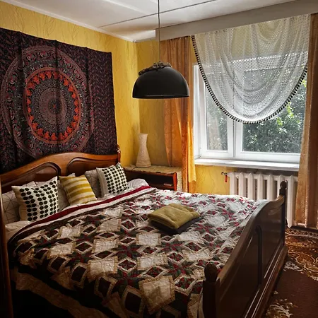 Cosy House With Forest View بيت للعطل