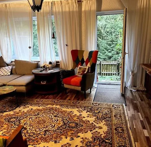 Cosy House With Forest View Hébergement de vacances