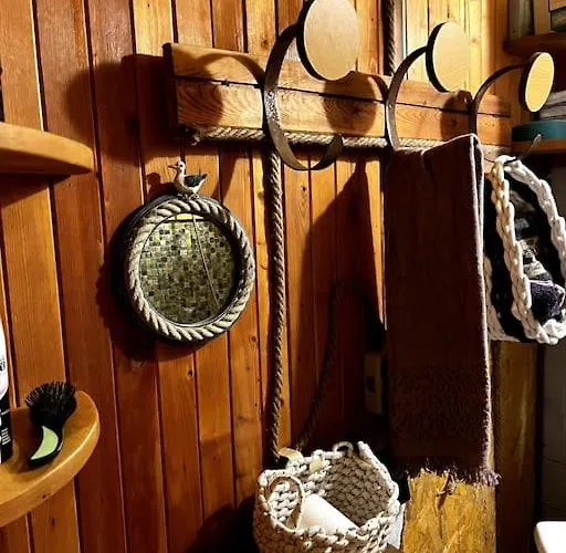 Cosy House With Forest View Hébergement de vacances