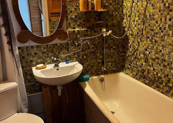 Cosy House With Forest View *